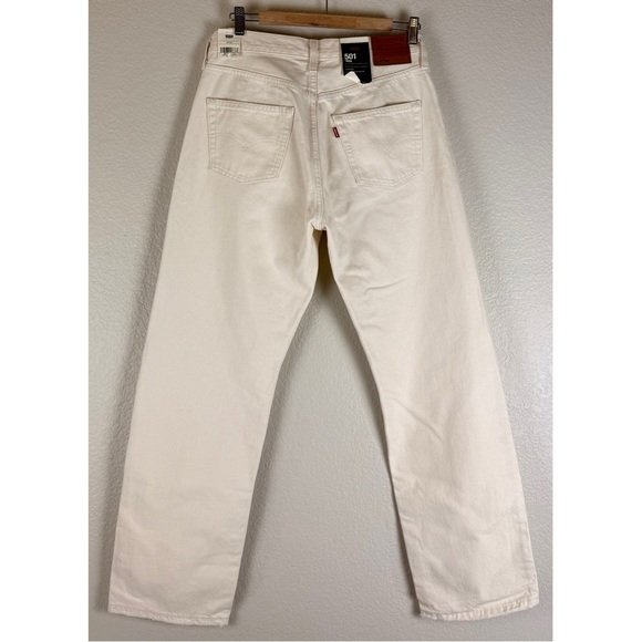 Levis Women's 90s White Jeans, 29”x30” - Picture 4 of 11